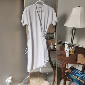 Aritizia - Babaton wrap dress